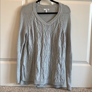 Sonoma gray vneck sweater